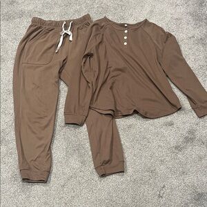 Cozy Brown Women’s Pajama/loungewear Set